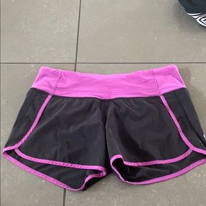 Lulu lemon shorts size 6